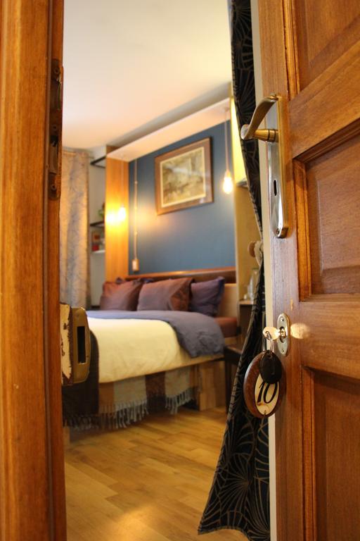 Chambres de la Grande Porte Bed&Breakfast París Habitación foto